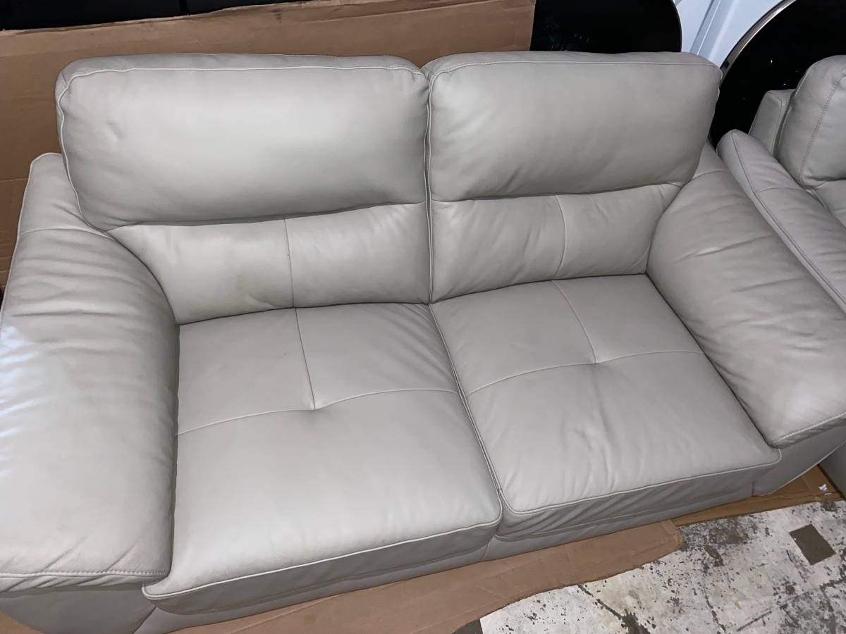 Customer Return CADENCE 3PC SOFA/LOVESEAT