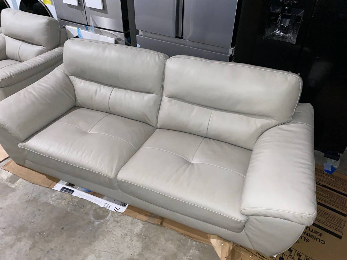 Customer Return CADENCE 3PC SOFA/LOVESEAT